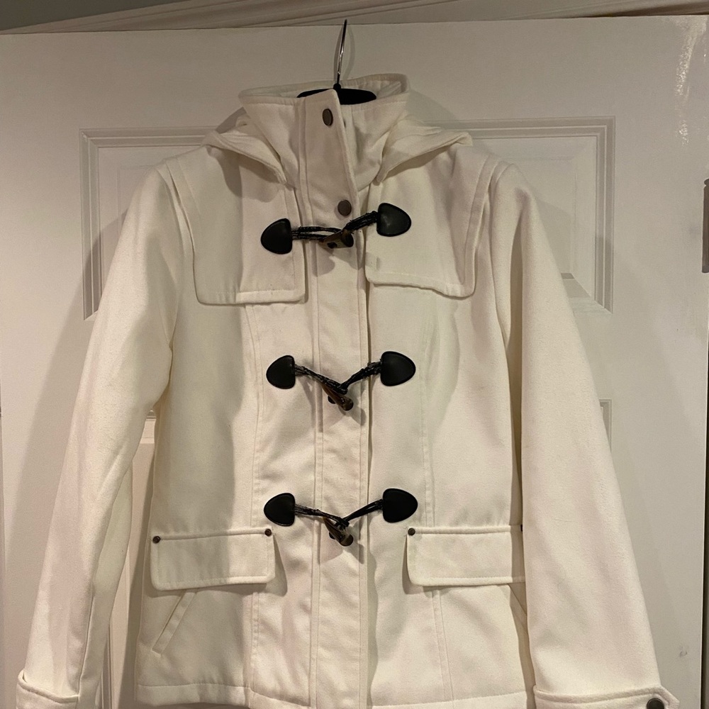 White Toggle Coat w/detachable hood